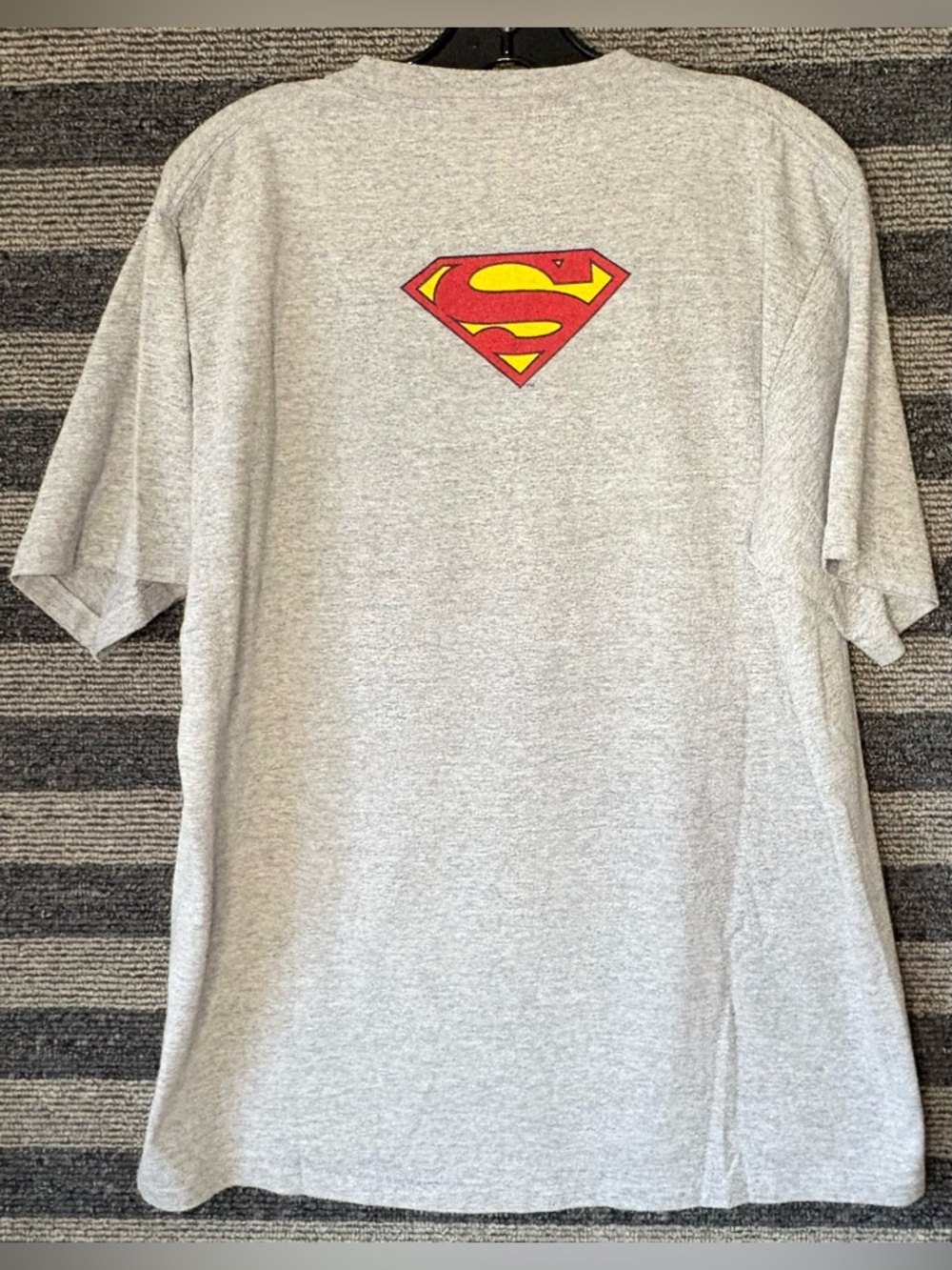 Vintage 90’s Superman Man of Steel SkI Wear Single Stitch Grey T-Shirt Men’s XL - Picture 7 of 8